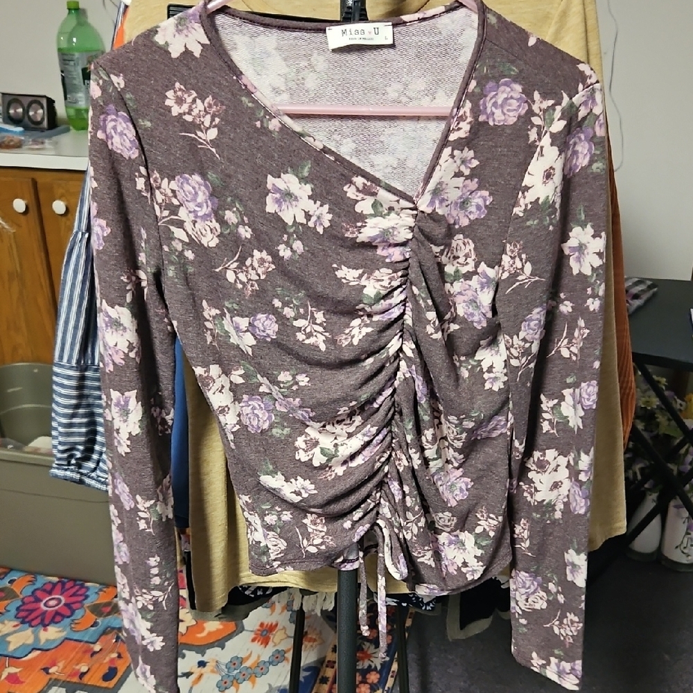 White and Pink Ruched Tie Front Long Sleeve Blouse